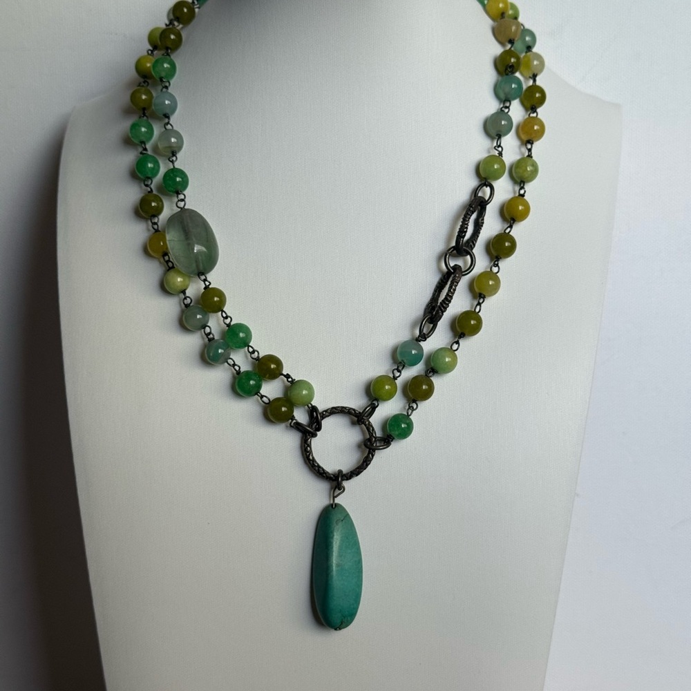 Vintage Rustic Elegant Green and Yellow Beaded Sterling Necklace - Picture 14 of 16